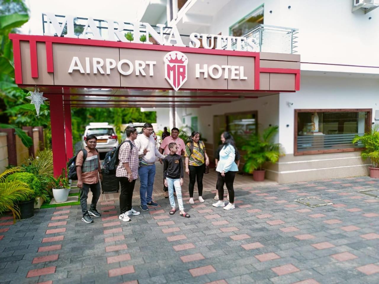 Marina Suites Airport Hotel Kochi Exterior photo